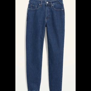 NWT OG Straight High Rise Jeans w/ Secret-Slim Pockets